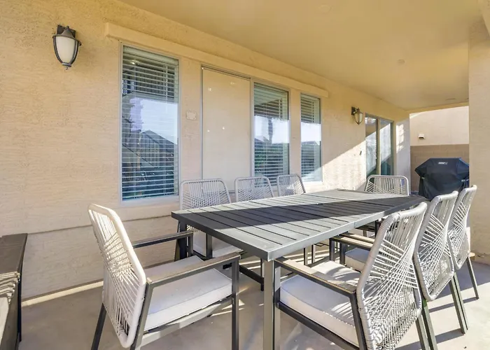 Holiday home Spacious San Tan Valley W/ Private Outdoor Oasis