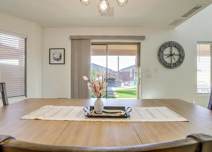 Spacious San Tan Valley W/ Private Outdoor Oasis Holiday home *