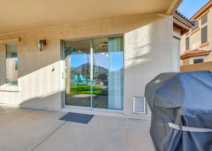 Holiday home Spacious San Tan Valley W/ Private Outdoor Oasis Magma